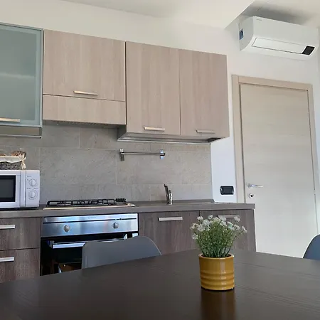 Jasmine Malpensa And More, Easy Parking Easy Airport * Samarate