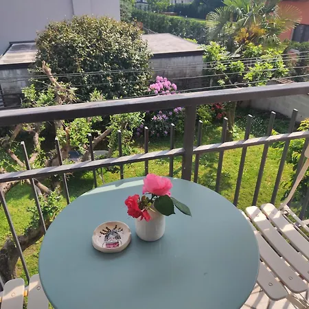 Jasmine Malpensa And More, Easy Parking Easy Airport Apartman Samarate